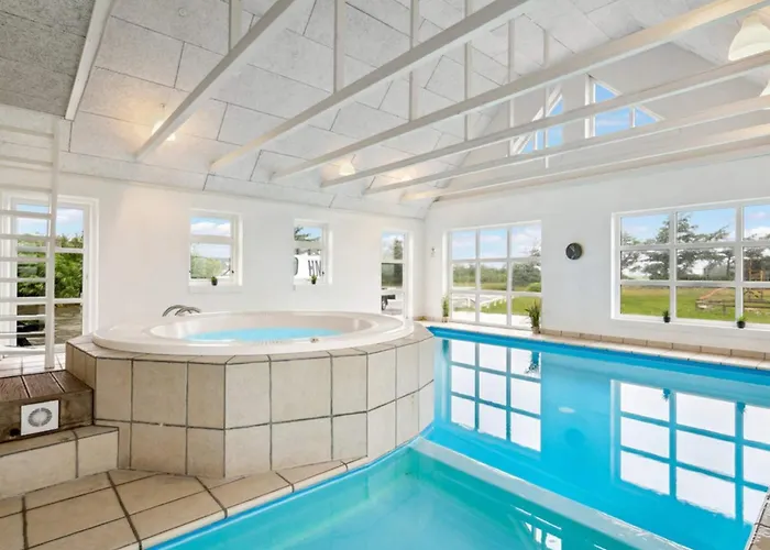 4 Star In Harboore Harboør